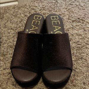 Matisse Brown Velvet Mules